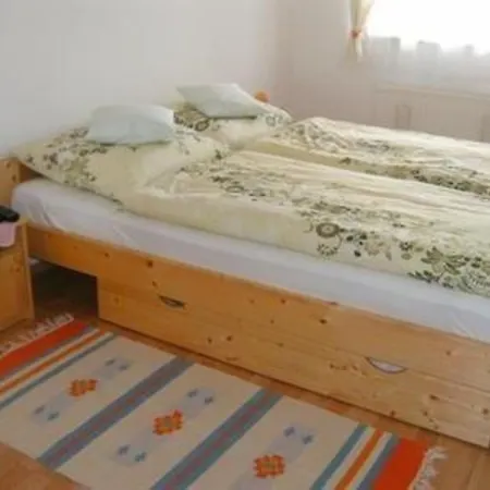 Moderne In Buekfuerd Mit Gepflegtem Garten Appartement *